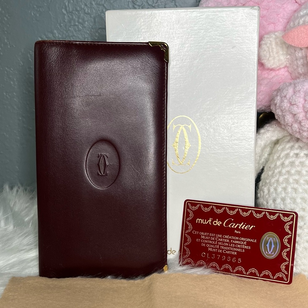 ❌️SOLD❌️Cartier Must de Cartier Bifold Long Wallet Burgundy